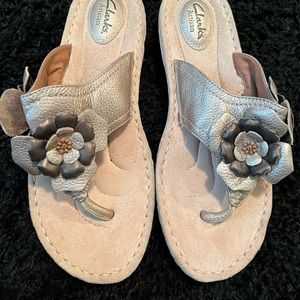 Clark’s Artisan Flip Flops